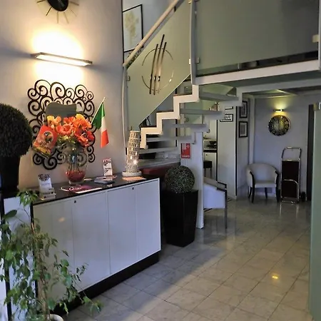 酒店 拉托瑞酒店 3*