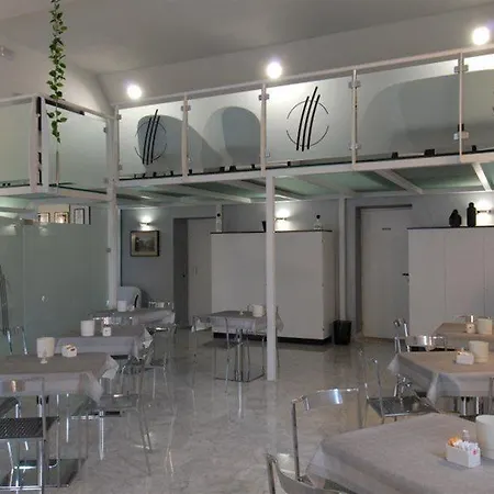拉托瑞酒店 3* 比萨